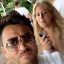 #valencia #weekendvibes #wethebest #whiteparty #gqstyle #gvlifestyle  #stylistlife #barberlife #labordayweekend #party #gv