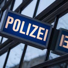 Langen Betrunkener Pobelt Gegen Auslander Frau Rassistisch Beleidigt Langen