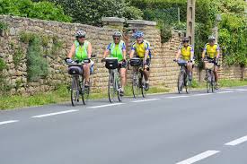 Kostenlose foto : Spur, Fahrrad, städtisch, Fahrzeug, Fahrbahn, Radfahren,  Rennen, Sport, Fahrräder, Promenade, Ausdauer, Radfahrer, Figuren,  Fahrradweg, Fahrradtour, Hobbys, Straßenradfahren, Erholung im Freien,  Ecolo, Fahrradrennen, Straßenfahrrad ...