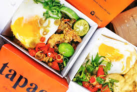 Bebek goreng, lalapan sederhana, jajan. Mager Keluar Kantor 5 Nasi Box Kekinian Ini Bisa Dipesan Online