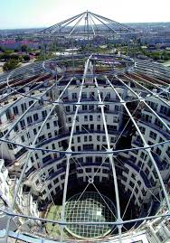 Diese wohnung befindet sich im gasometer a, wo wohnungen in 9 einzelnen türmen untergebracht sind. Gasometer Wehdorn Architekten Ziviltechniker Gmbh