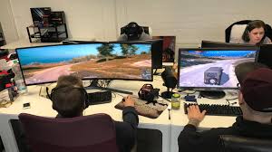 Pubg mobile's touchscreen controls can be a bit fiddly at the best of times, so you can imagine how difficult it is to deliver a lethal blow to an opponent the pubg mobile emulator runs on much less powerful machines than bluehole's notoriously poorly optimized game. Pubg On A 32 9 Screen Is Quite An Experience Pubattlegrounds