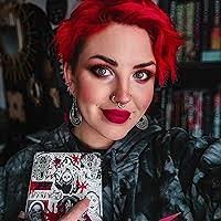 Linda Kowalczyk's Instagram, Twitter & Facebook