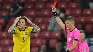 I think that's a straight red he doesn't. Al3n92s94hmi5m