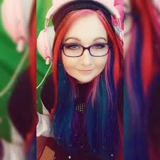 I guess big foot got tired of running around the woods, and started a  career in streaming! 😄 Greetings streamers! my name is Mikki. I'm a shy  introvert that enjoys playing a