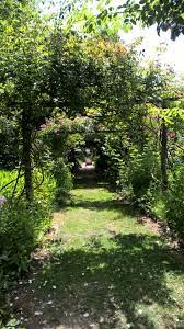 les jardins de roquelin garden country roads sidewalk