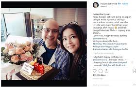 Share the best gifs now >>>. Suami Ulang Tahun Maia Estianty Ucapkan Kalimat Mesra Okezone Celebrity