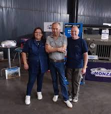 MONZA AUTOMOVILES Y SERVICIOS