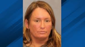 Nicole Deyo's Instagram, Twitter & Facebook