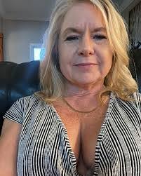 Cheryl Ziolkowski's Instagram, Twitter & Facebook