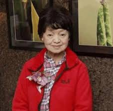 Maybe you would like to learn more about one of these? Chow Yun Fat Is Worth Billions But His Sister Is Sleeping On The Street Today S Photo Exposure Makes People Sad Daydaynews
