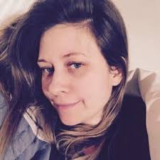 Debbie Castro (@debs_castro)