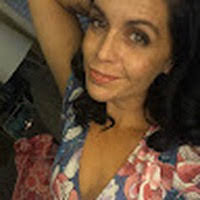 Lacey Maeseele's Instagram, Twitter & Facebook