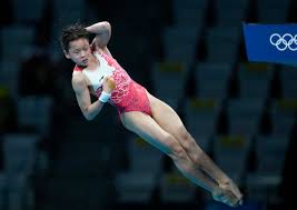 He made the switch in 2018 due to a head injury sustained diving off the platform. Ci6ptbj7yn96nm