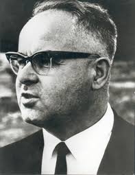 Człowiek z miedzi, cz. 1. Inżynier Wyżykowski wierci nielegalnie