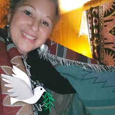 Amanda Miranda Arrington mind your damn business….￼￼