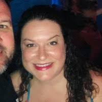 Shannon Hafer's Instagram, Twitter & Facebook