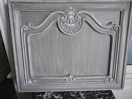 Sur L Excellent Blog Le Grenier De Lydia La Technique De Patine A Tempera Ou Peinture A L œuf Il S Agit Relooking Meuble Mobilier De Salon Deco Peinture
