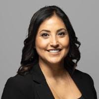 Carolina Castaneda's Instagram, Twitter & Facebook