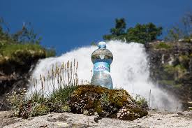 Un grado francese equivale ad un contenuto di sali di calcio e di magnesio (caco3) di 1g per ogni 100 solo recentemente si è sbilanciato a favore di un'acqua dolce, come riportato da questa dichiarazione in risposta a aqua italia (l'associazione delle. Leggere L Etichetta Dell Acqua Dell Acqua Minerale In Bottiglia