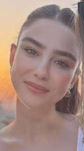 Nice Saturday morning with Can and Özge... As always, they are a beautiful  pair...🌼🌲🍁🌻❤️💛🌻🌲💙🌹🌞🌷