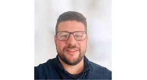 Luke Hatfield's Instagram, Twitter & Facebook