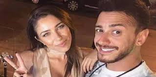 سعد لمجرد في مهب فضيحة جنسية جديدة. ØµÙˆØ±Ø© ØªØ¹Ø±Ù Ø¹Ù„Ù‰ Ø­Ø¨ÙŠØ¨Ø© Ø³Ø¹Ø¯ Ø§Ù„Ù…Ø¬Ø±Ø¯ Ù‚Ø¨Ù„ Ø§Ø¹ØªÙ‚Ø§Ù„Ù‡