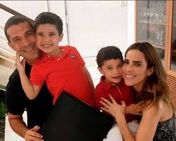 Wanessa camargo recebe joia do marido avaliada em r$ 7 mil. Wanessa Fala De Crise No Casamento Com O Marido E Atual Relacao Com O Pai Tv Foco