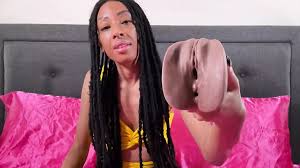 Pink Foxxs 5 Favorite Sex Toys: American Amateur Porn by FapHouse