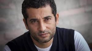 مسلسل ملوك الجدعنة من المقرر عرضه خلال شهر رمضان المقبل، ويشارك في البطولة الفنان عمرو يوسف، مصطفى شعبان، رانيا يوسف، عمرو عبد الجليل، ياسمين رئيس، أحمد صفوت عباس أبو الحسن، دلال عبدالعزيز، وليد فواز، ومن إخراج أحمد. Ù‚ØµØ© Ù…Ø³Ù„Ø³Ù„ Ù…Ù„ÙˆÙƒ Ø§Ù„Ø¬Ø¯Ø¹Ù†Ø© Ø·Ø§Ù‚Ù… Ø§Ù„Ø¹Ù…Ù„ ÙˆÙ…ÙˆØ§Ø¹ÙŠØ¯ Ø§Ù„Ø¹Ø±Ø¶ Ø¯Ù†ÙŠØ§ Ø§Ù„Ù…Ø´Ø§Ù‡ÙŠØ±