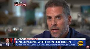 Robert hunter biden (born february 4, 1970) is an american lawyer who is the second son of u.s. Hanter Bajden Sliv Gde Foto I Video Kliker