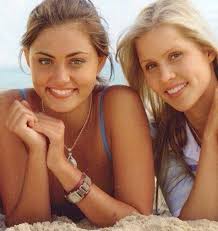 H2O: Just Add Water TV series features Rebecca and Hailey