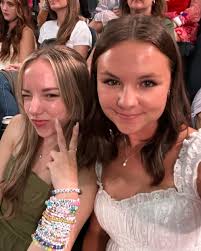 Ava Waters (@aavawaters) • Instagram photos and videos