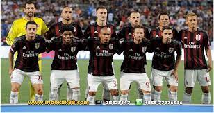 Daftar Pemain Atau Squad Pemain Ac Milan 2016 2017 Ac Milan Milan Varsity Jacket