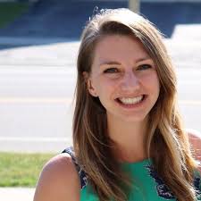 Molly Campbell (@mollyelle)