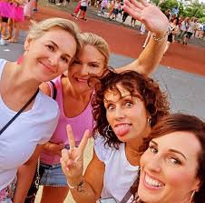 1 year ago today I packed up my Thermomix® and my youngest child and left  NZ. So much has happened since then. Yet time has flown and it's also hard  to believe