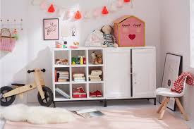 Dabei können sie die feminine farbe zur wandgestaltung einsetzen und wandsticker im kinderzimmer anbringen oder einige wände in rosa streichen. Madchenzimmer Ideen Zum Gestalten Einrichten Schoner Wohnen