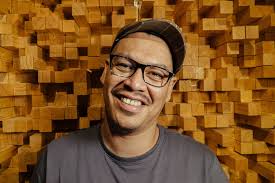 Vision & Mission — STREETLIGHTS