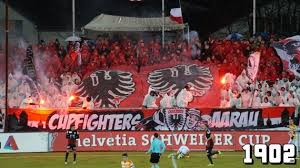 Letztere zahl beinhaltet auch einen abgetrennten gästeblock mit einer kapazität von 1'000 stehplätzen. Fc Aarau Gegen Fc Luzern Faszination Fankurve