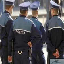 Banuiti De Furt Identificati De Politisti Doljeni In 2020 Oameni Poliție Tineri