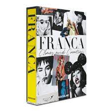 Its elevation is 1140 m. Franca Chaos Creation Amazon De Assouline Fremdsprachige Bucher