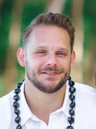 Meet the Doctors & Staff