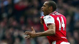 Arsenal started the 2003/04 campaign in style with four straight wins but almost came unstuck at old trafford in game no 8 of their run. History S Greatest Teams The 2003 04 Arsenal Invincibles The Center Circle A Soccerpro Soccer Fan Blog