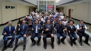 今天有消息指出，唐若韞疑因不堪外界批鬥壓力辭職。綜合港媒報導，去年3月28日，唐若韞在英文時事節目《the pulse》上訪談艾沃德，言談間多次追問艾沃德「是否會重新考慮台 獨」、「反中亂港」。 今天有消息指出，唐若韞疑因不堪外界批鬥壓力辭職。 綜合港媒報導，去年3月28日，唐若韞在英文時. Nvsomz8d39vuom