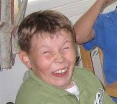 GRAN POSTAL!😮‍💨🔥 Esta fue la imagen del niño viral que se logró tomar  una foto con Cristiano Ronaldo, cumplió el sueño de varios.