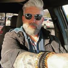 Robert Carig (@RobertCarig)