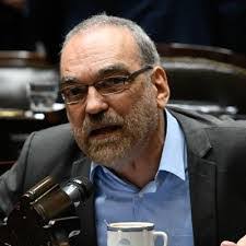 Jorge Sam's Instagram, Twitter & Facebook