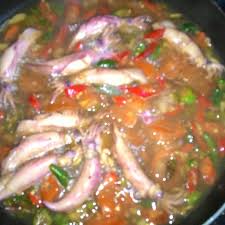 Resep cumi saus padang ini sebenarnya sangat mudah dan praktis untuk dibuat, namun rasanya tidak kalah enak dibandingkan olahan cumi lainnya. Resep Masakan Cumi Asin Masakan Mama Mudah