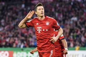 Born 21 august 1988) is a polish professional footballer who plays as a striker for bundesliga club bayern munich and is the captain of the poland national team.he is renowned for his positioning, technique and finishing, and is widely regarded as one of the best strikers in the world, and one of the best players in. Squawka Football On Twitter Robert Lewandowski Has Now Scored 20 Bundesliga Goals In Seven Of His Last Eight Seasons 2011 12 22 2012 13 24 2013 14 20 2014 15 17 2015 16 30 2016 17 30 2017 18 29 2018 19 20 Business As Usual Https T Co