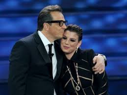 La notizia della presenza di emma marrone al serale di amici 2020 come coach è solo un'indiscrezione non confermata. Emma Paura In Aereo Prima Di Sanremo 2020 Per Fortuna C Era Muccino